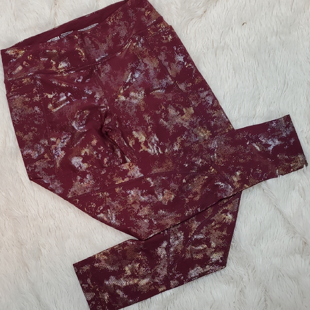 Victoria Sport Maroon and Metallic Camo Total Knockout Tight Size L EUC